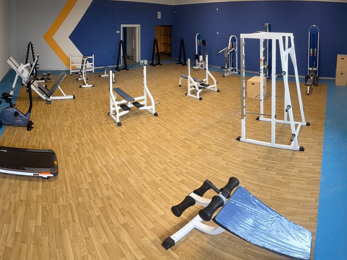 Многопрофильный лицей имени Циолковского, г. Липецк (тренажерный зал)